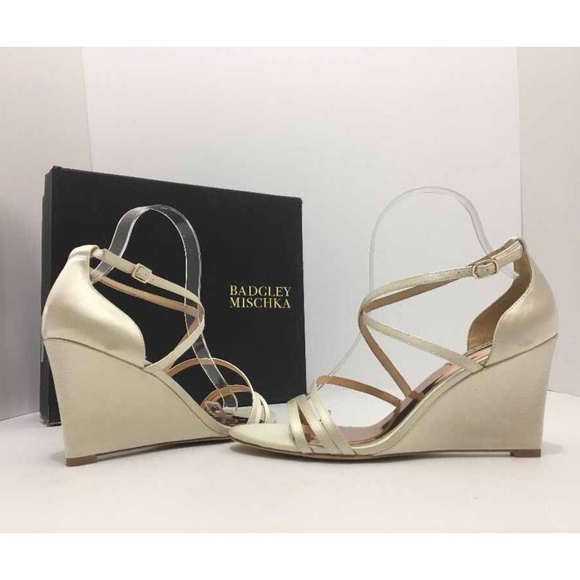 Badgley Mischka Bridal Wedge Heel Sandals Ivory - Picture 4 of 8
